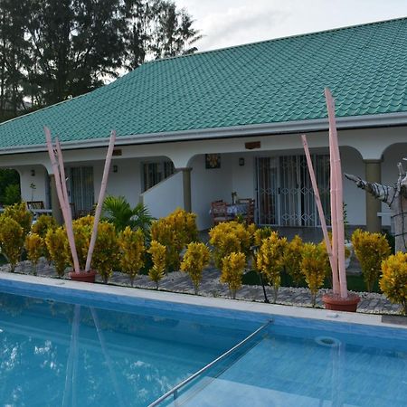 براسلين Leo'S Petit Villa Annex المظهر الخارجي الصورة