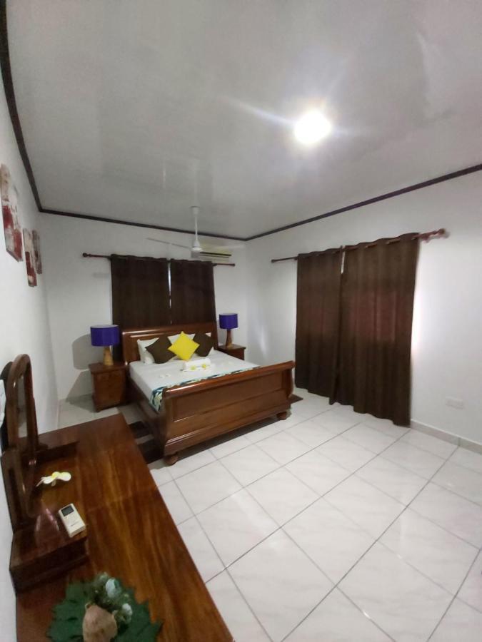 براسلين Leo'S Petit Villa Annex المظهر الخارجي الصورة